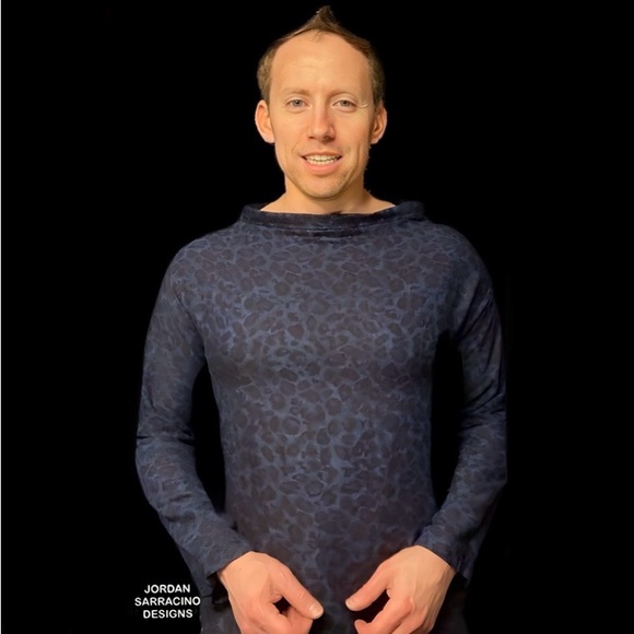 Over 2,500 Sales - Picture 10 of 12